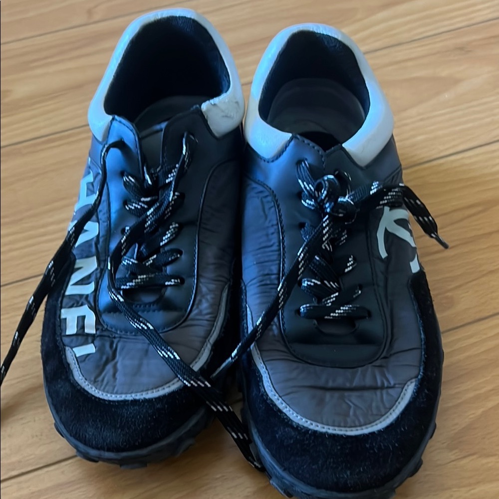 Chanel Womens Sneakers - Picture 4 of 5